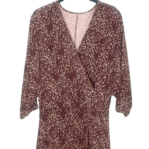 GARNET HILL Abstract Print Faux Wrap Dress - Picture 4 of 7